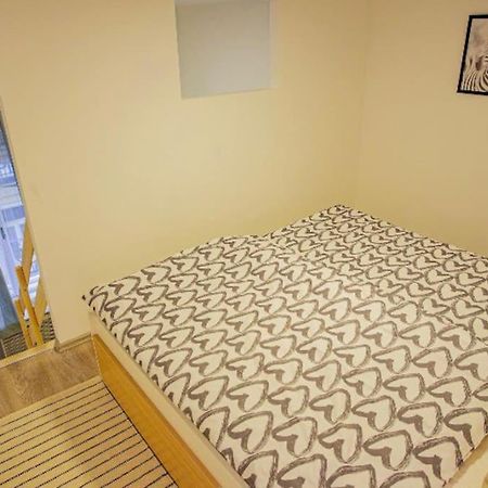Cosy Flat In Akacfa Str., Aya Διαμέρισμα Βουδαπέστη Εξωτερικό φωτογραφία